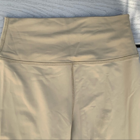 LNA Olive Green Bike Short Side Gold Tone Zippers At Bottom Hem Size Small - Picture 3 of 7